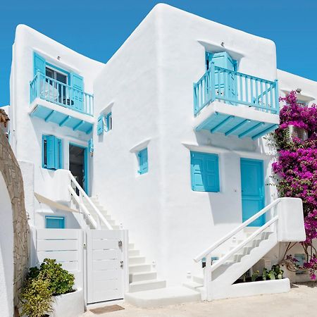 Mykonian Mews Luxury Suites プサロウ エクステリア 写真