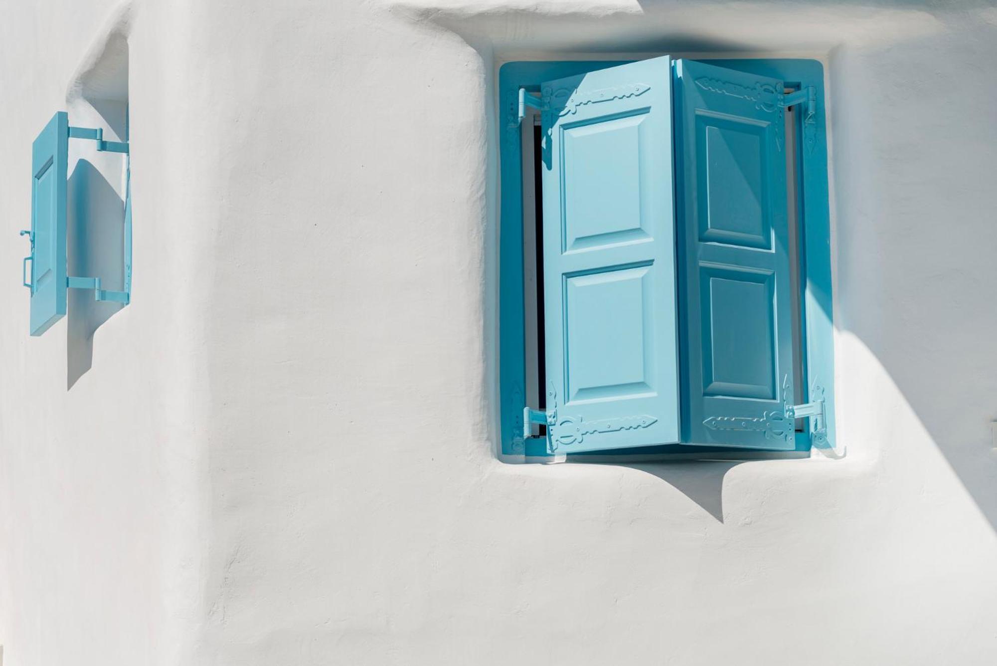 Mykonian Mews Luxury Suites プサロウ エクステリア 写真