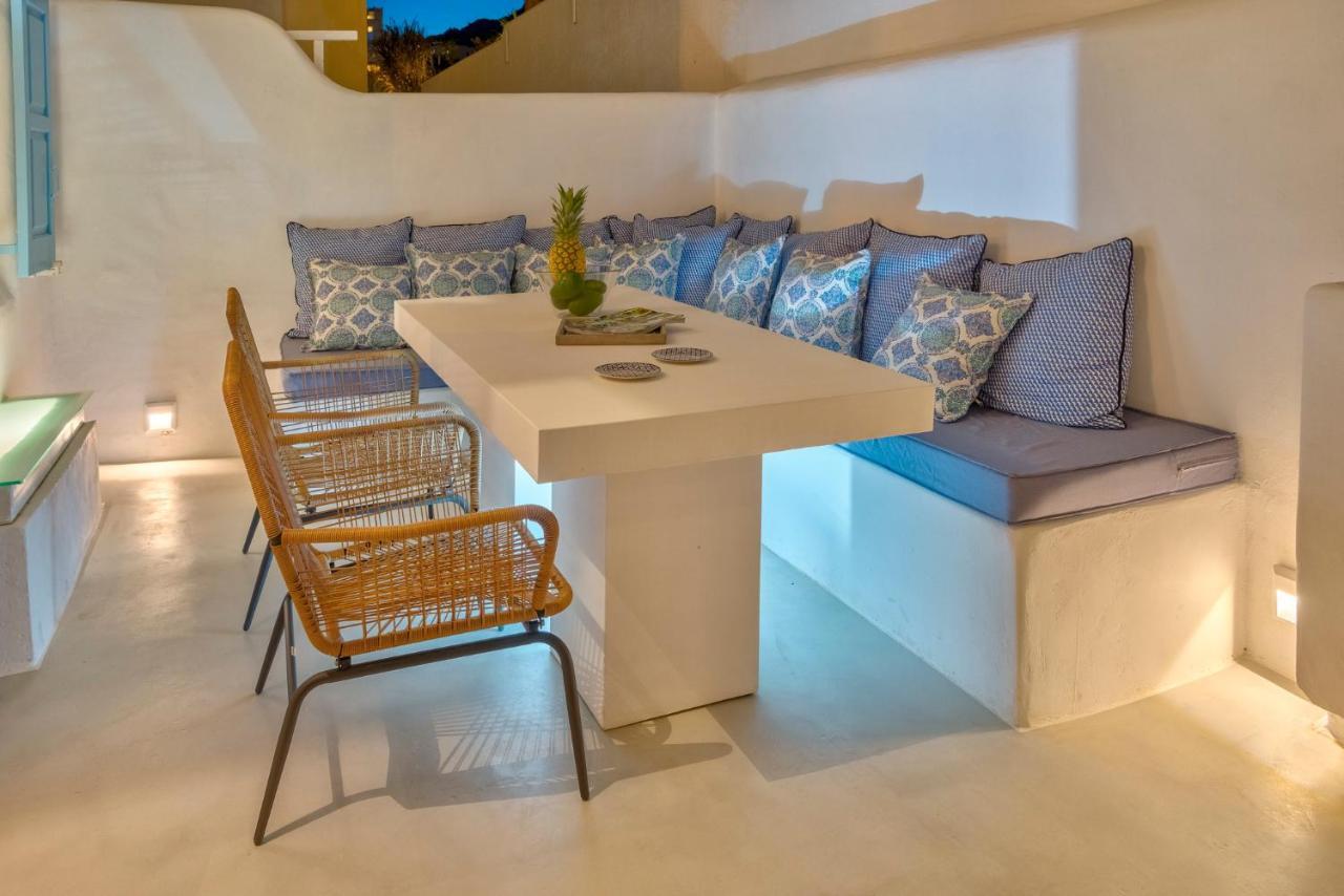 Mykonian Mews Luxury Suites プサロウ エクステリア 写真